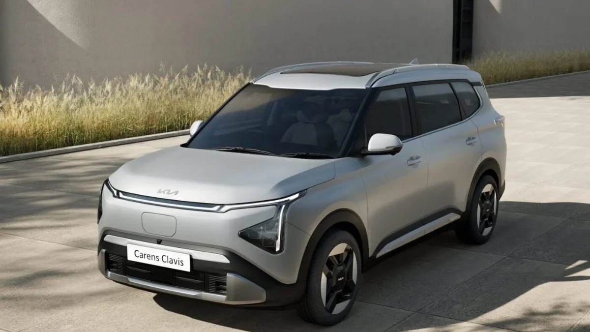 Kia Carens Clavis Electric MPV Debuts in India: Price, Range, and Features